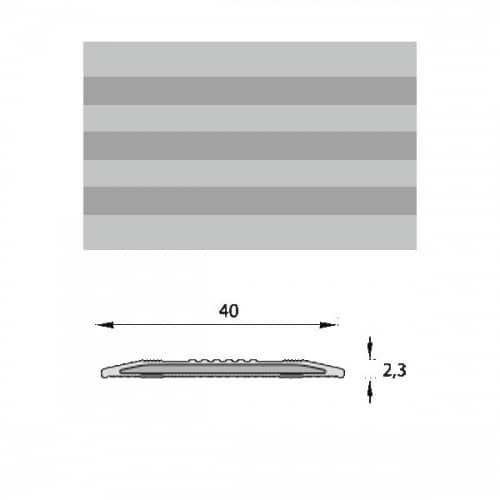 Деревянный, металлический, пластиковый напольный плинтус.