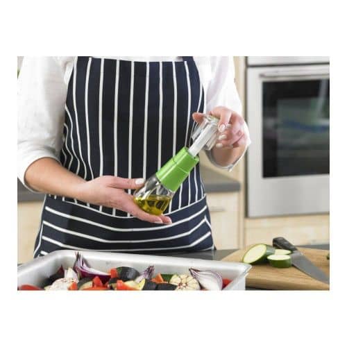 Купить Диспенсер-спрей Zyliss Oil Mister для масла зеленый по низкой цене