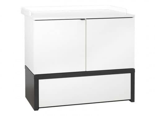 Купить Комод VOX Young users BABY с 2 дверцами и полками, со столиком для пеленания по низкой цене