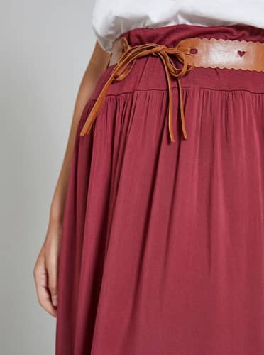 Купить Юбка Piazza Italia длинная, с поясом, малиновая по низкой цене