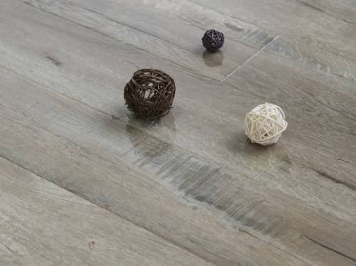 Купить Ламинат Lamiwood Glanz 305 Дуб Жаккард 34 класс, 12 мм по низкой цене