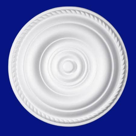 Потолочный плинтус из пенопласта, пвх, полиуретана, пенополистирола и дюрополимера.