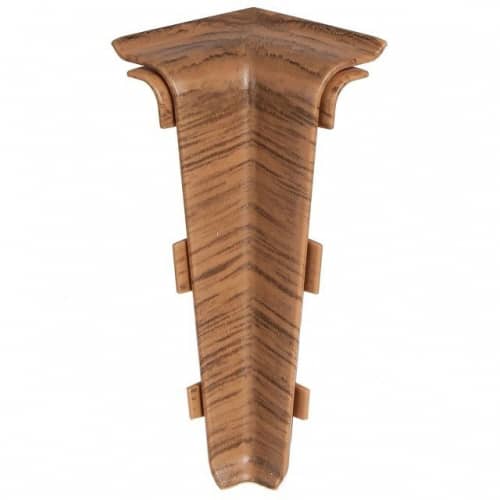 Деревянный, металлический, пластиковый напольный плинтус.