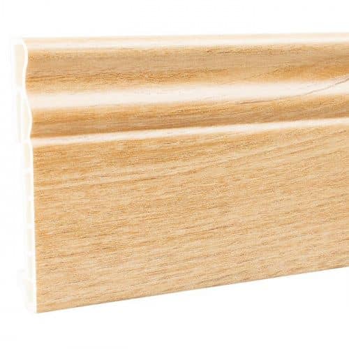 Деревянный, металлический, пластиковый напольный плинтус.