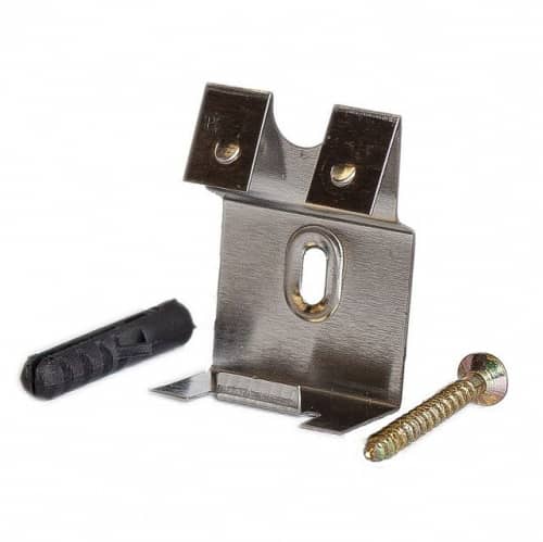 Деревянный, металлический, пластиковый напольный плинтус.