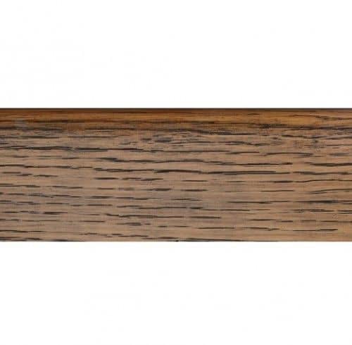 Деревянный, металлический, пластиковый напольный плинтус.