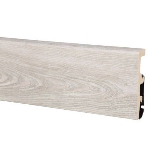 Деревянный, металлический, пластиковый напольный плинтус.