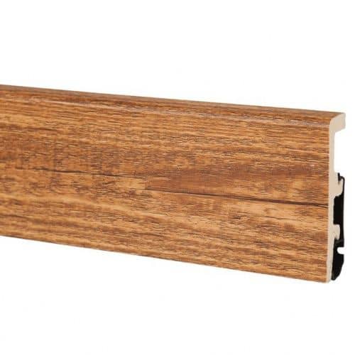 Деревянный, металлический, пластиковый напольный плинтус.