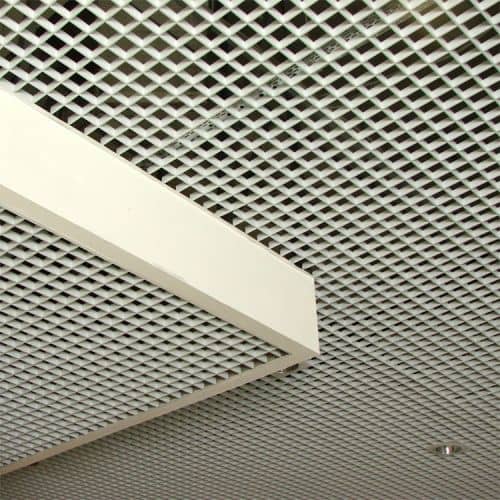 Купить Потолок грильято Cesal Классический Стандарт белый 50х50х40 мм по низкой цене