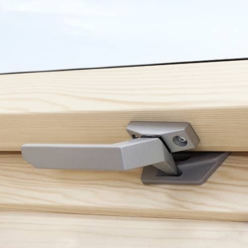 Купить Окно Velux Optima Стандарт GZR 3050B (MR04) мансардное, ручка снизу 780х980 мм по низкой цене