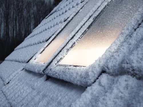 Купить Окно Velux Optima Стандарт GZR 3050B (MR06) мансардное, ручка снизу780х1180 мм по низкой цене