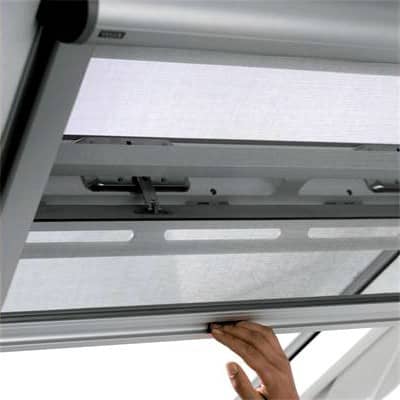 Купить Cетка москитная Velux ZIL 0000 С02 550х780 мм по низкой цене