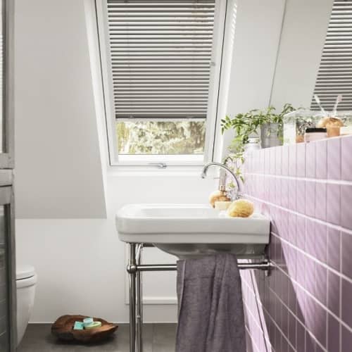 Купить Окно Velux Optima Комфорт Пластик GLP 0073BIS (MR06) мансардное, ручка снизу 780х1180 мм по низкой цене