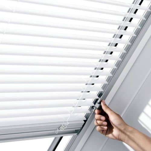 Купить Жалюзи Velux PAL 7001 (F06) 66х118 см по низкой цене