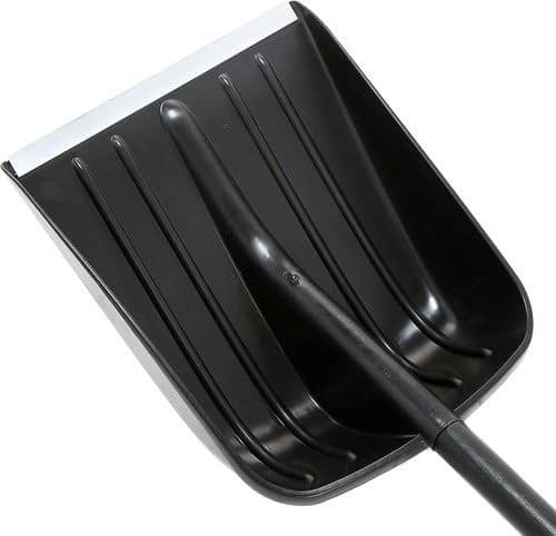 Купить Лопата Fiskars 142610 снеговая с черенком по низкой цене