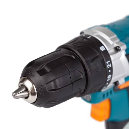 Купить Дрель-шуруповерт Bort BAB-12-D аккумуляторная по низкой цене