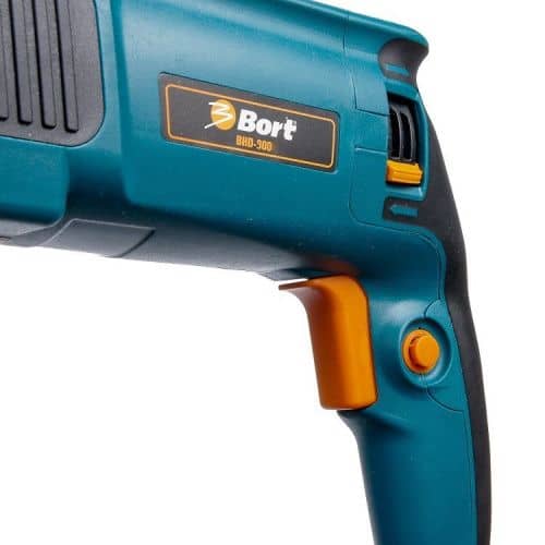 Купить Перфоратор Bort BHD-900 по низкой цене