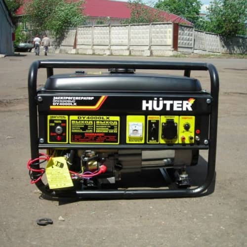 Купить Электрогенератор Huter DY4000LX 64/1/22 бензиновый по низкой цене