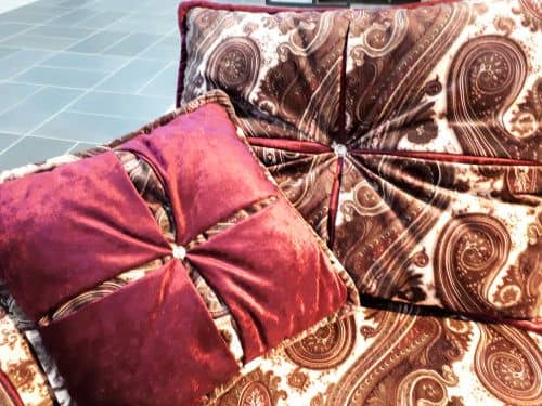 Купить Диван 8 Марта Дали прямой узорный по низкой цене