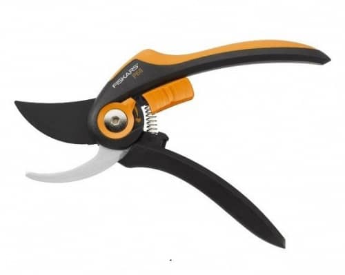 Купить Секатор Fiskars SmartFit P68 111610 по низкой цене