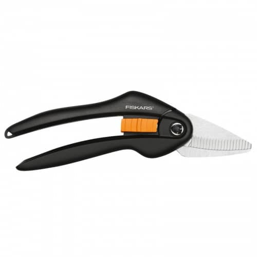 Купить Ножницы Fiskars SingleStep 111280 универсальные по низкой цене