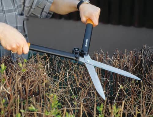 Купить Ножницы Fiskars PowerLever 114750 для живой изгороди по низкой цене