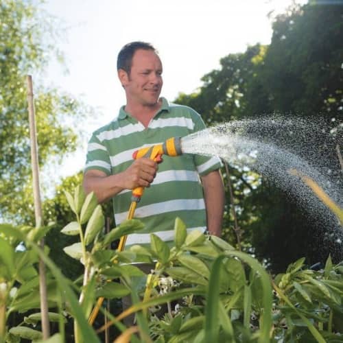 Купить Пистолет-распылитель Hozelock 2684 Multi Spray Plus по низкой цене