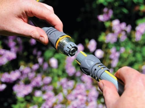 Купить Коннектор Hozelock Pro 2043 для ремонта шлангов 1/2" по низкой цене