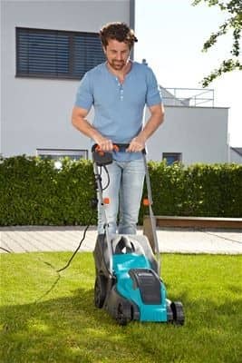 Купить Газонокосилка Gardena PowerMax 1100/32 электрическая по низкой цене