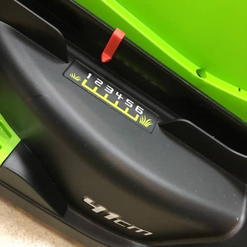 Купить Газонокосилка Greenworks GLM1240 электрическая по низкой цене