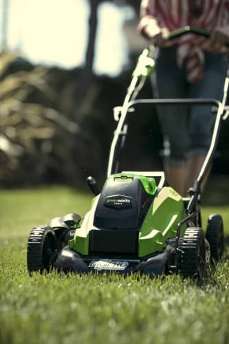 Купить Газонокосилка Greenworks GD40LM45K4 аккумуляторная по низкой цене