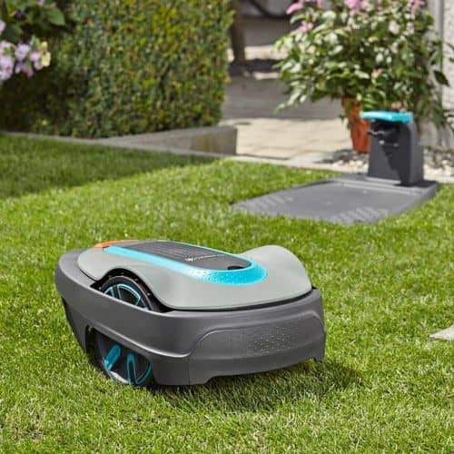 Купить Газонокосилка-робот Gardena Sileno city 250 по низкой цене