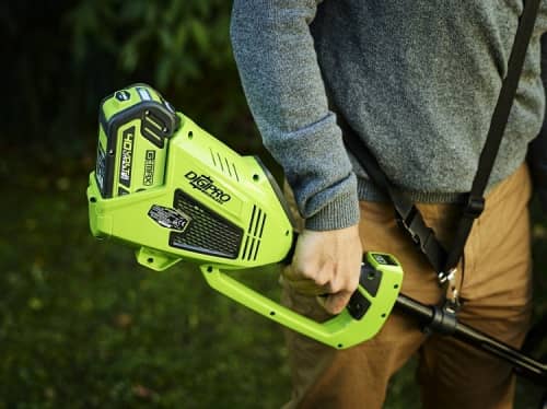 Купить Триммер Greenworks GD40BC аккумуляторный бесщёточный без аккумулятора и зарядного устройства по низкой цене