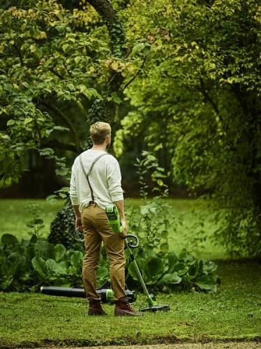 Купить Триммер Greenworks GD40BC аккумуляторный бесщёточный без аккумулятора и зарядного устройства по низкой цене