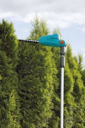 Купить Ножницы Gardena THS Li-18/42 08881 аккумуляторные по низкой цене