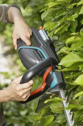 Купить Ножницы Gardena ComfortCut Li-18/50 09837 аккумуляторные по низкой цене