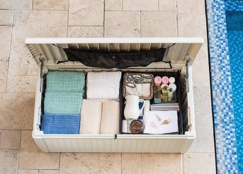 Купить Сундук Keter Pool Box из пластика белый 500 л по низкой цене