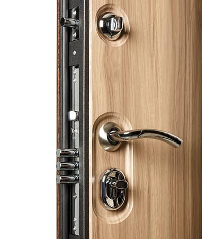 Купить Дверь Промет С4 Дипломат входная металлическая левая снаружи МДФ Орех премиум внутри МДФ Ясень горный 2060х980 мм по низкой цене