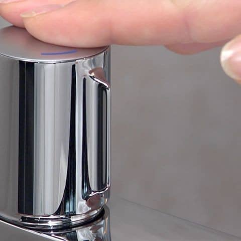 Купить Смеситель Hansgrohe Talis Select S 80 72041000 для раковины по низкой цене