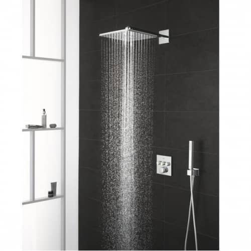 Купить Душ Grohe Rainshower 310 SmartActive Cube 26479000 верхний с душевым кронштейном по низкой цене