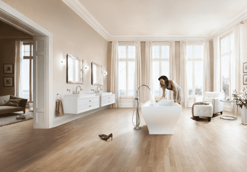 Купить Смеситель Grohe Grandera 23318000 на борт ванны напольный по низкой цене