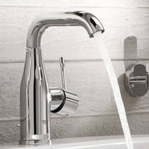 Купить Смеситель Grohe Essence+ 23463001 для раковины по низкой цене