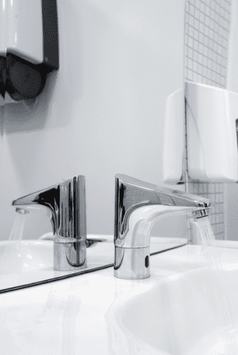 Купить Смеситель Grohe Europlus E 36207001 для раковины сенсорный по низкой цене