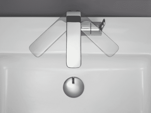 Купить Смеситель Grohe Lineare New 23296001 для раковины по низкой цене