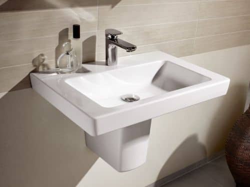 Купить Раковина Villeroy & Boch Subway 2.0 71136001 накладная 600х470 мм по низкой цене