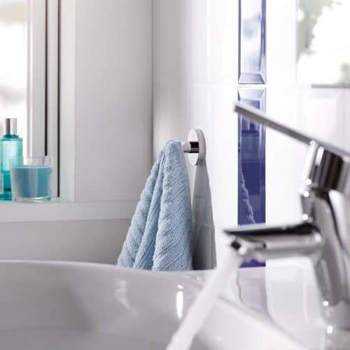 Купить Крючок Grohe Essentials 40364001 для ванной по низкой цене