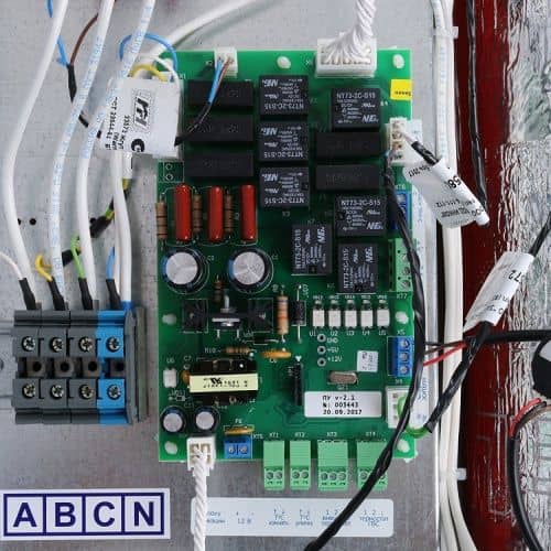 Купить Котел Stout SEB-0001-000014 электрический настенный 14 кВт по низкой цене