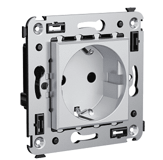 Купить Розетка DKC 4404003 Avanti 2P+E одноместная с заземлением и защитными шторками Закаленная сталь по низкой цене