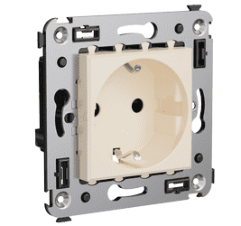 Купить Розетка DKC 4405003 Avanti 2P+E одноместная с заземлением и защитными шторками Ванильная дымка по низкой цене
