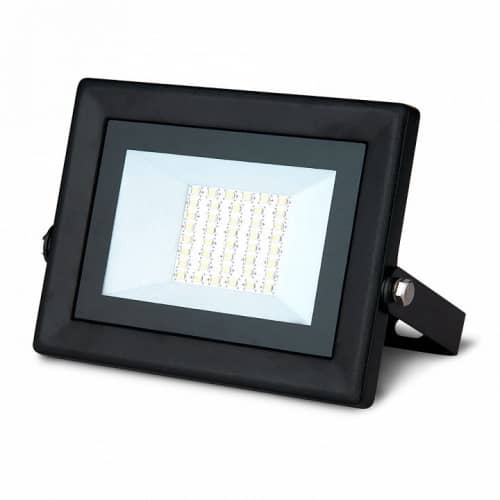 Купить Прожектор Gauss 613511330 Qplus 30W IP65 6500К черный светодиодный по низкой цене